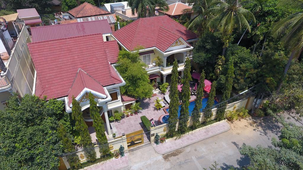 Villa Grange Пномпень Экстерьер фото